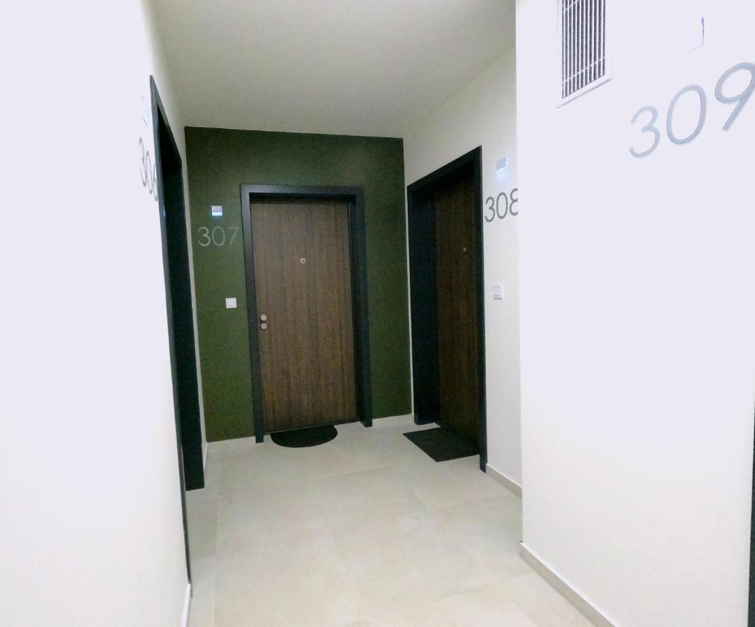 Brand New Apartment By Hockey Stadium Μπρατισλάβα Εξωτερικό φωτογραφία
